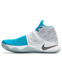 Nike Kyrie 2 'Christmas' 823108-144