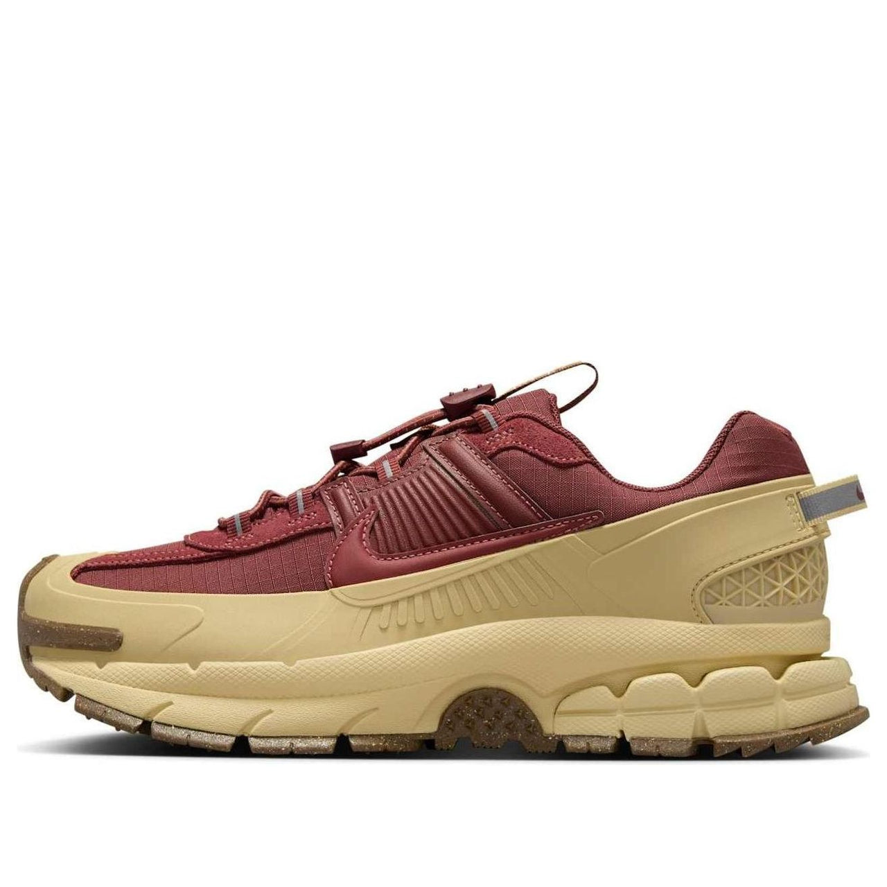 (WMNS) Nike Air Zoom Vomero Roam 'Team Red Gold' HQ2181-700