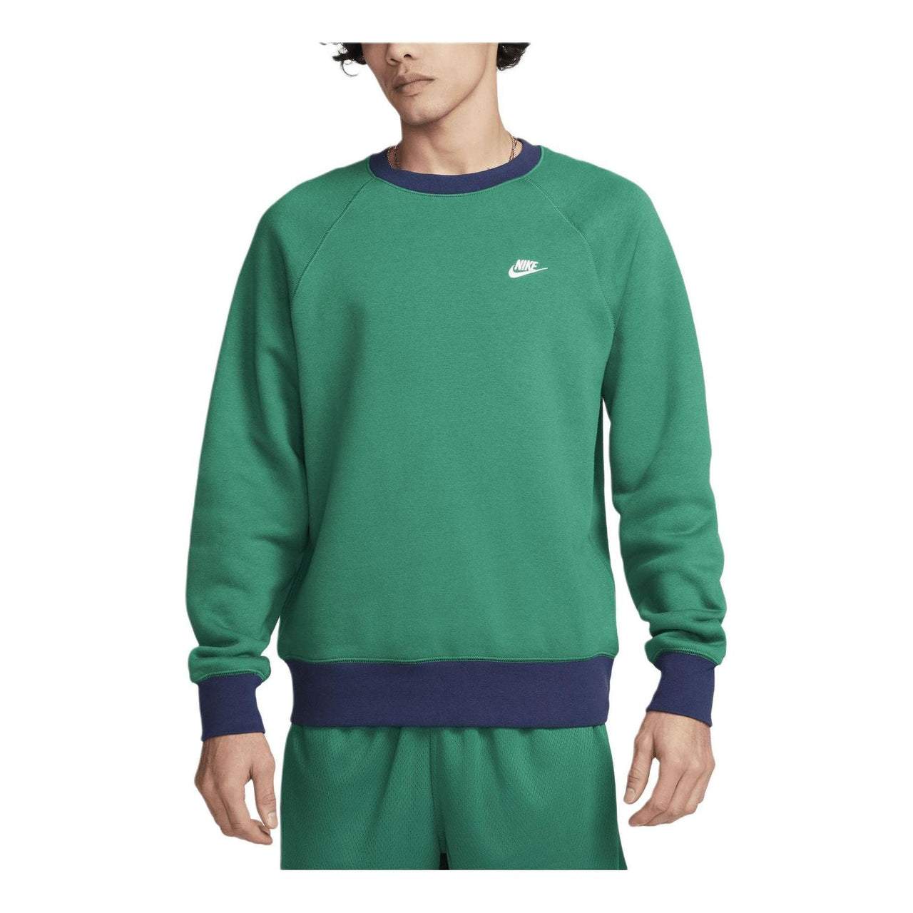 Nike Club Fleece Long-Sleeve Raglan Crew Sweatshirt 'Green' FV5378-365