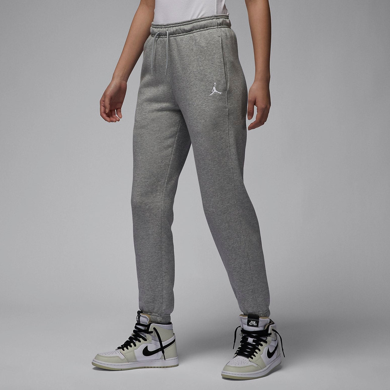 (WMNS) Air Jordan Brooklyn Fleece Sweatpants 'Grey' FN4495-063