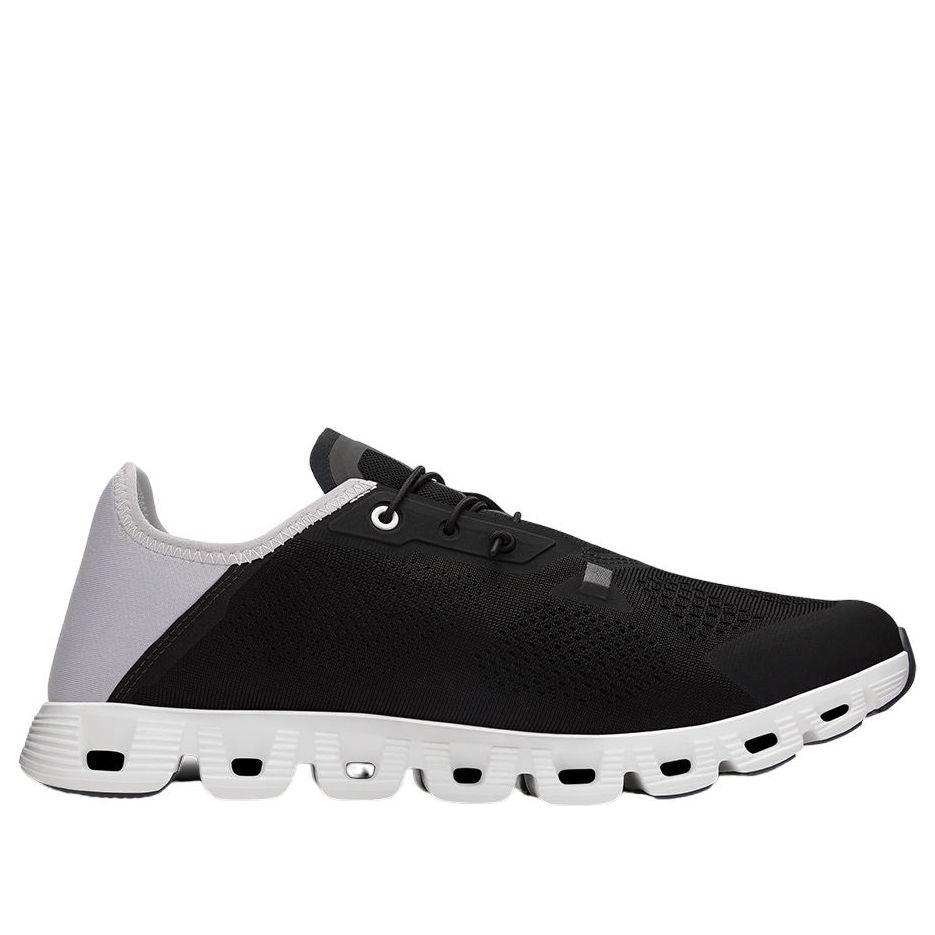 On Running Cloud 5 Coast 'Black Shadow' 3MD10530545