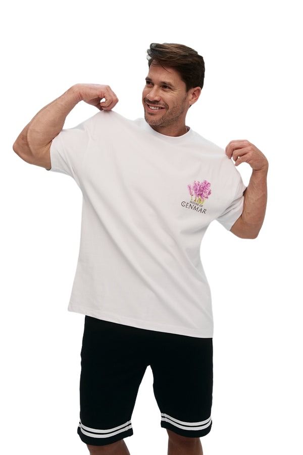 House of Cenmar T-Shirt with Lavender Artwork Print 'White' HOC-WN3