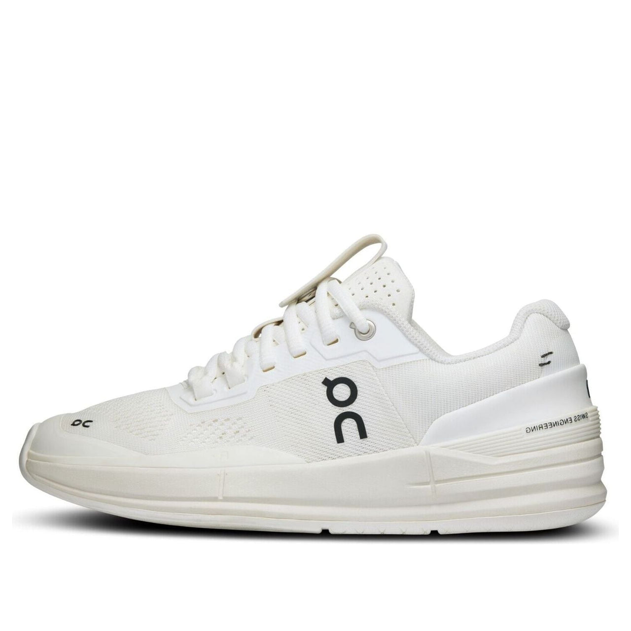 On Running The Roger Pro 'Undyed White Black' 48.97775