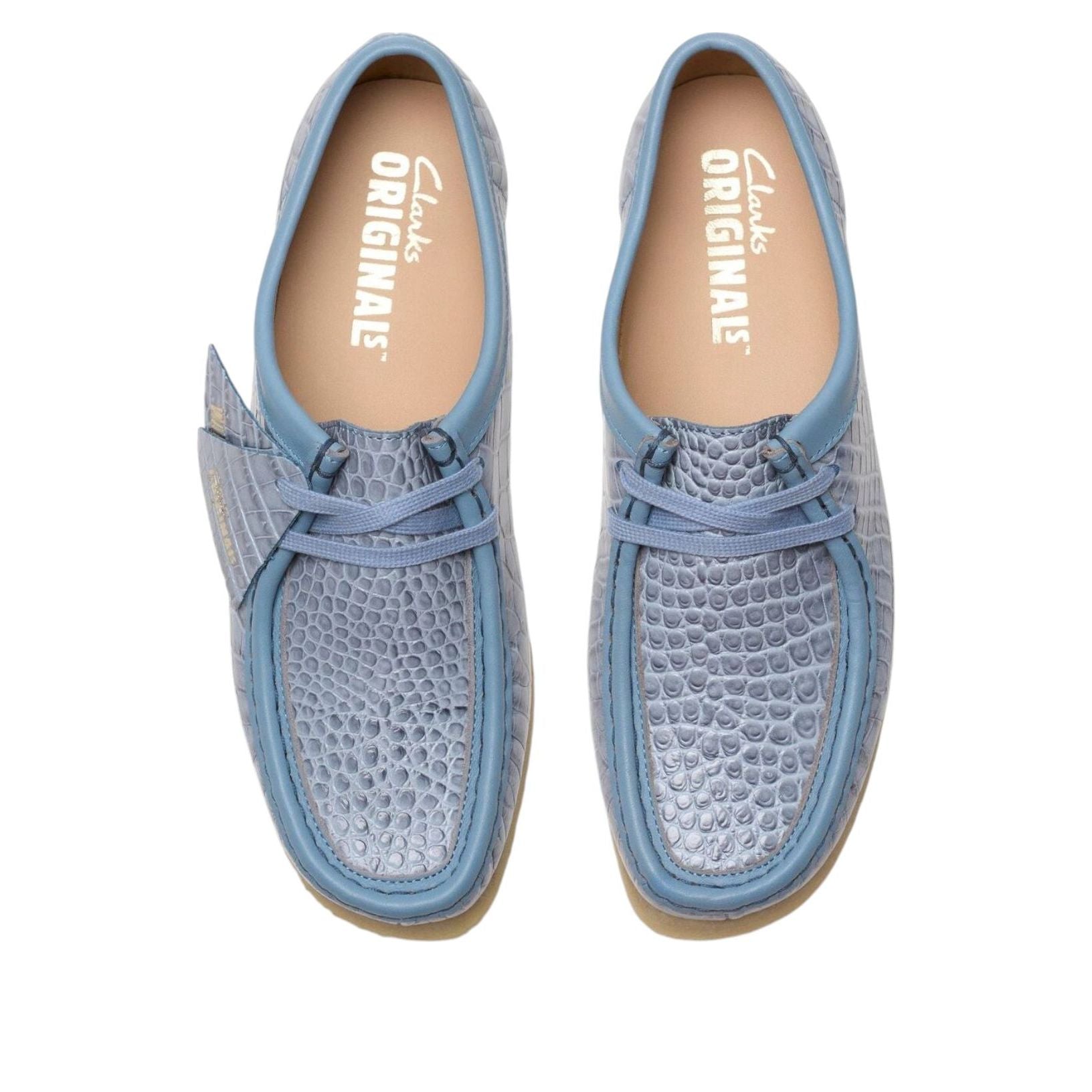 (WMNS) Clarks Wallabee Croc 'Powder Blue' 26180681