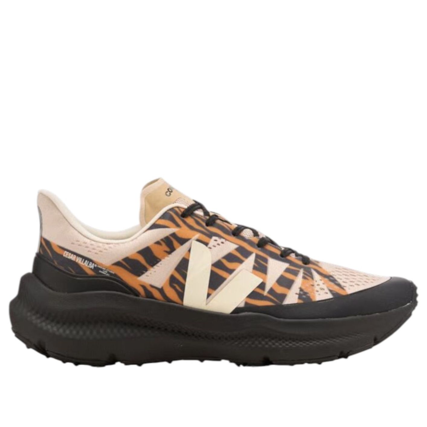 VEJA x Cesar Villalba Condor 3 Advanced 'Areia Cashew Ouro' CI2820721B