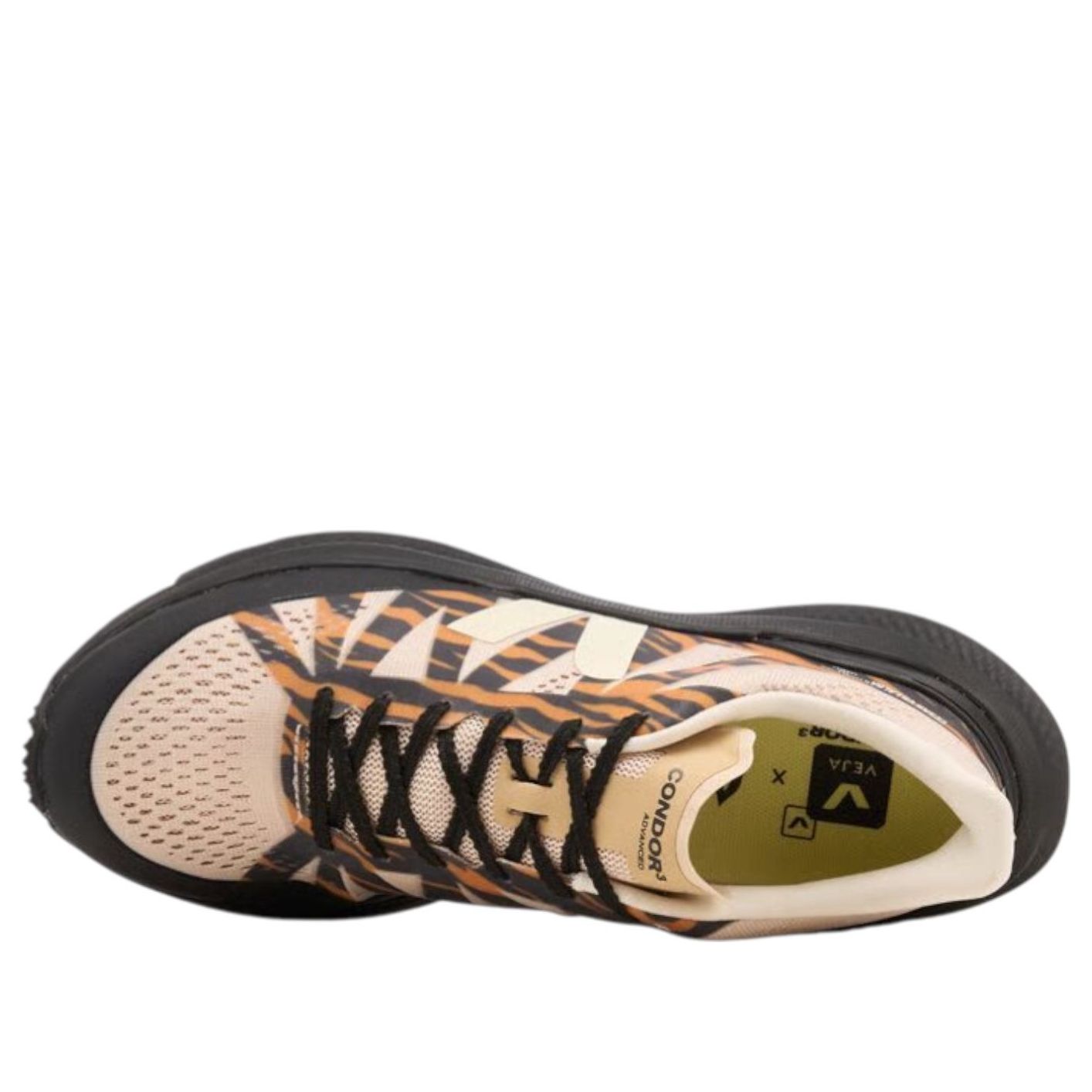 VEJA x Cesar Villalba Condor 3 Advanced 'Areia Cashew Ouro' CI2820721B