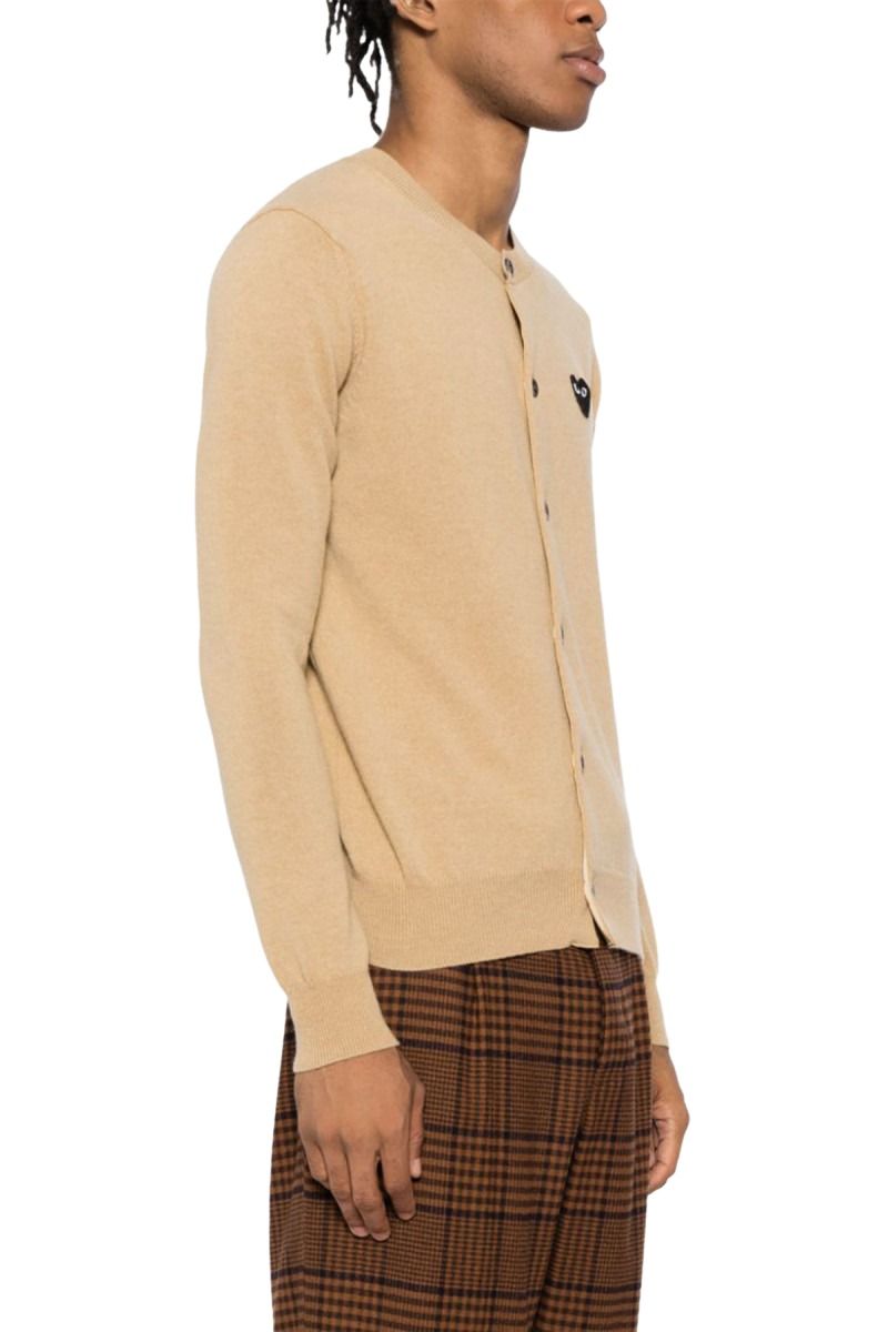 (WMNS) COMME des GARCONS PLAY FW25 Black Emblem Cardigan 'Beige' AX-N023-051-3