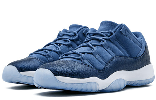 (GS) Air Jordan 11 Retro Low 'Blue Moon' 580521-408