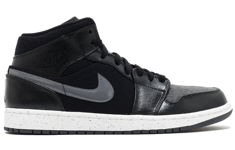 Air Jordan 1 Retro Mid SE 'Winterized' 852542-001