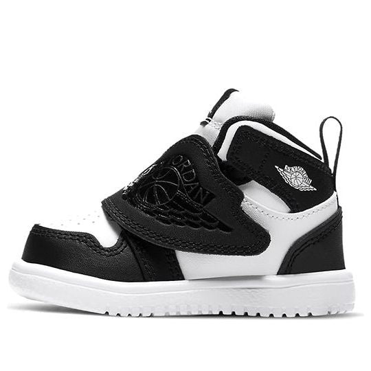 (TD) Air Jordan 1 Sky 'Black White' BQ7196-010